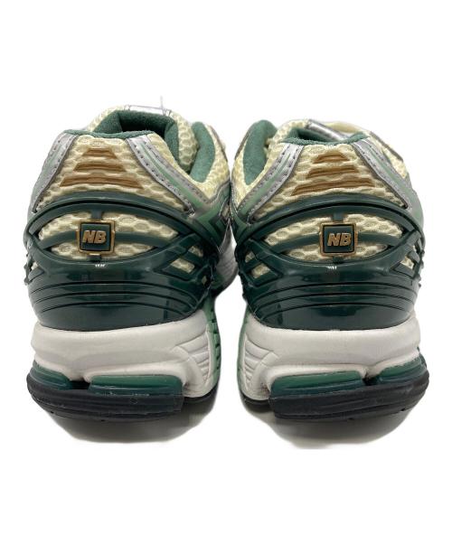 NEW BALANCE（ニューバランス）NEW BALANCE (ニューバランス) M1906RL1 ローカットスニーカー ベージュ×グリーン サイズ:27の古着・服飾アイテム