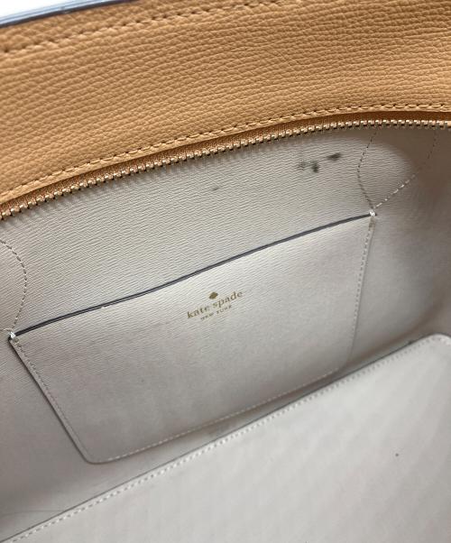 Kate Spade（ケイトスペード）Kate Spade (ケイトスペード) ハンドバッグ ブラウンの古着・服飾アイテム