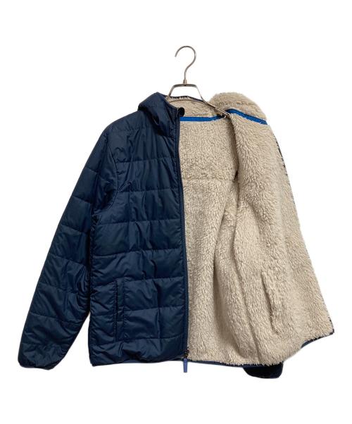 Patagonia（パタゴニア）Patagonia (パタゴニア) キッズ・リバーシブル・レディ・フレディ・フーディ ベージュ サイズ:不明の古着・服飾アイテム