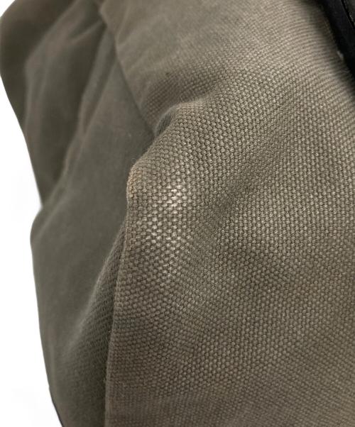 LEQUIO（レキオ）LEQUIO (レキオ) GRA CHIC バックパック カーキの古着・服飾アイテム