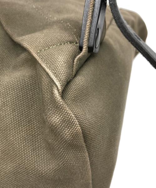 LEQUIO（レキオ）LEQUIO (レキオ) GRA CHIC バックパック カーキの古着・服飾アイテム