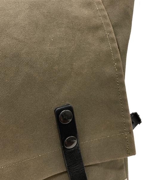 LEQUIO（レキオ）LEQUIO (レキオ) GRA CHIC バックパック カーキの古着・服飾アイテム