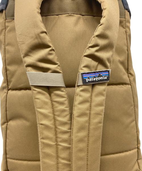 Patagonia（パタゴニア）Patagonia (パタゴニア) Arbor Classic Pack 25L ベージュの古着・服飾アイテム