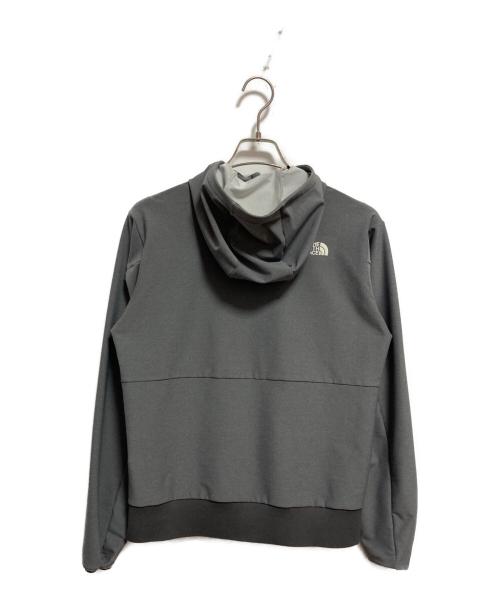 THE NORTH FACE（ザ ノース フェイス）THE NORTH FACE (ザ ノース フェイス) APEX SOFTSHELL PK グレー サイズ:Sの古着・服飾アイテム