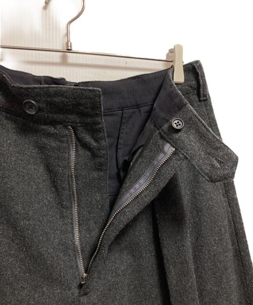 Engineered Garments（エンジニアド ガーメンツ）Engineered Garments (エンジニアド ガーメンツ) タックウールパンツ グレー サイズ:Sの古着・服飾アイテム