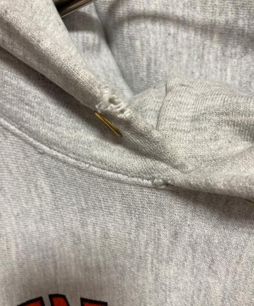 Champion REVERSE WEAVE（チャンピオン リバース ウィーブ）Champion REVERSE WEAVE (チャンピオン リバース ウィーブ) 80ｓカッレジロゴプルオーバーパーカー グレー サイズ:Lの古着・服飾アイテム