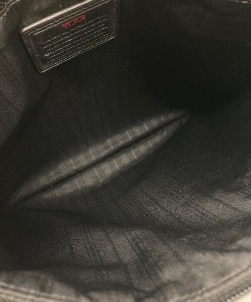 TUMI（トゥミ）TUMI (トゥミ) ショルダーバッグ ブラックの古着・服飾アイテム