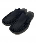KEENキーン）の古着「UNEEK SLIDE サンダル」｜ブラック