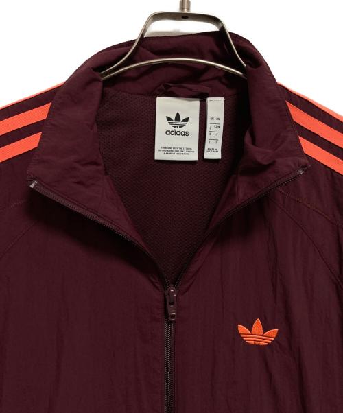 adidas（アディダス）adidas (アディダス) トラックジャケットFLAMESTRIKE WOVEN TRACK TOP ボルドー サイズ:Sの古着・服飾アイテム