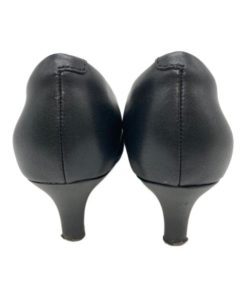 CLARKS collection（クラークスコレクション）CLARKS collection (クラークスコレクション) ポインテッドトゥパンプス ブラック サイズ:UK 5 1/2の古着・服飾アイテム