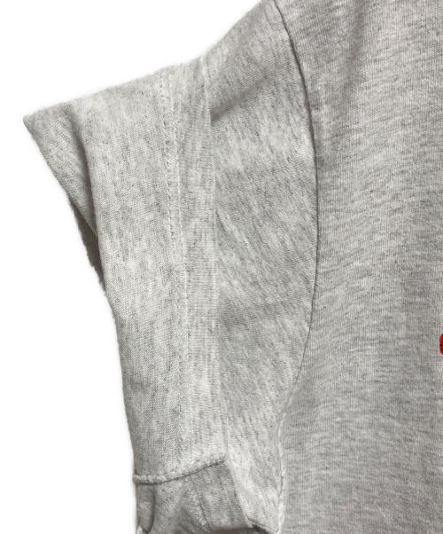 SUPREME（シュプリーム）Supreme (シュプリーム) Rooks Tee グレー サイズ:Mの古着・服飾アイテム