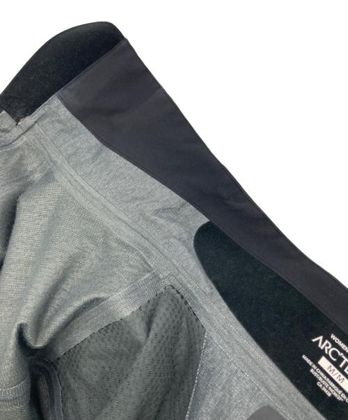 ARC'TERYX（アークテリクス）ARC'TERYX (アークテリクス) GORE-TEX ロングコート ブラック サイズ:Mの古着・服飾アイテム