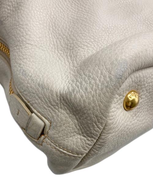 PRADA（プラダ）PRADA (プラダ) ヴィッテロダイノレザートートバッグ アイボリーの古着・服飾アイテム