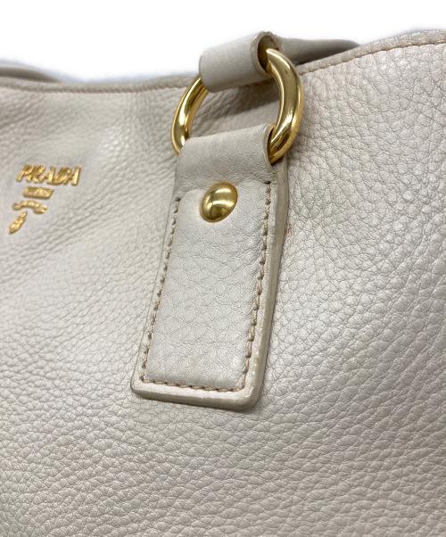 PRADA（プラダ）PRADA (プラダ) ヴィッテロダイノレザートートバッグ アイボリーの古着・服飾アイテム
