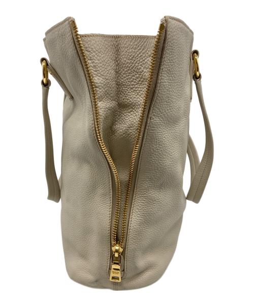 PRADA（プラダ）PRADA (プラダ) ヴィッテロダイノレザートートバッグ アイボリーの古着・服飾アイテム