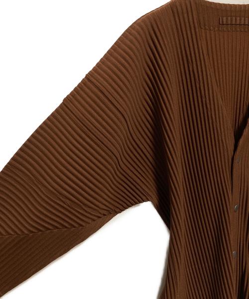 HOMME PLISSE ISSEY MIYAKE（オム プリッセ イッセイ ミヤケ）HOMME PLISSE ISSEY MIYAKE (オム プリッセ イッセイ ミヤケ) プリーツロングカーディガン ブラウン サイズ:2の古着・服飾アイテム