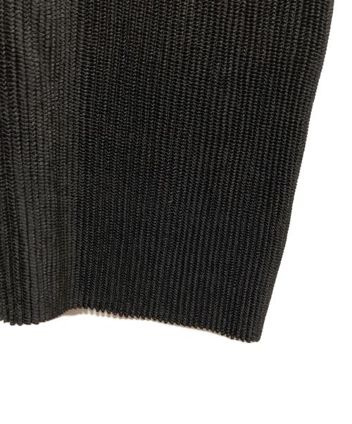 SPECCHIO（スペッチオ）SPECCHIO (スペッチオ) シャトルプリーツ サックワンピース ブラック×ベージュ サイズ:40の古着・服飾アイテム