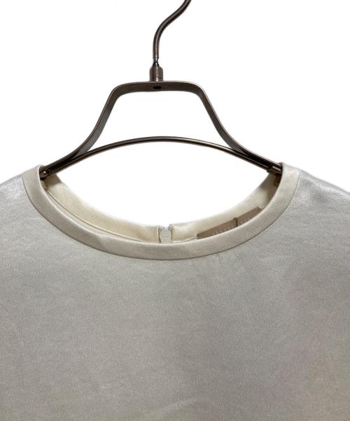 theory luxe（セオリーリュクス）theory luxe (セオリーリュクス) サテン ロングスリーブブラウス ベージュ サイズ:38の古着・服飾アイテム