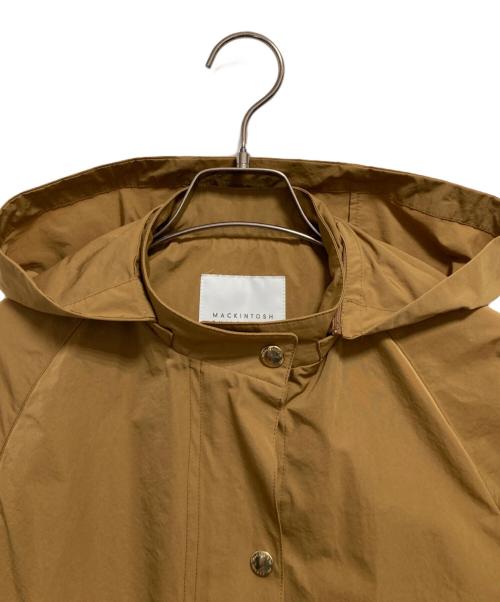 MACKINTOSH PHILOSOPHY（マッキントッシュ フィロソフィー）MACKINTOSH PHILOSOPHY (マッキントッシュ フィロソフィー) フーデッドジャケット ベージュ サイズ:38の古着・服飾アイテム