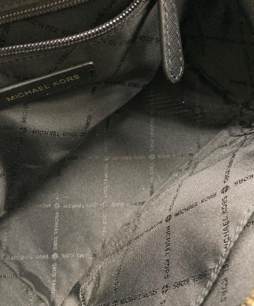 MICHAEL KORS（マイケルコース）MICHAEL KORS (マイケル・コース) SELMA MD MESSENGER ブラックの古着・服飾アイテム