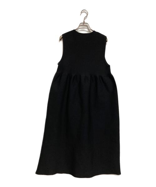 UNITED ARROWS（ユナイテッドアローズ）UNITED ARROWS (ユナイテッドアローズ) P フリル ノースリーブ ワンピース ブラック サイズ:-の古着・服飾アイテム