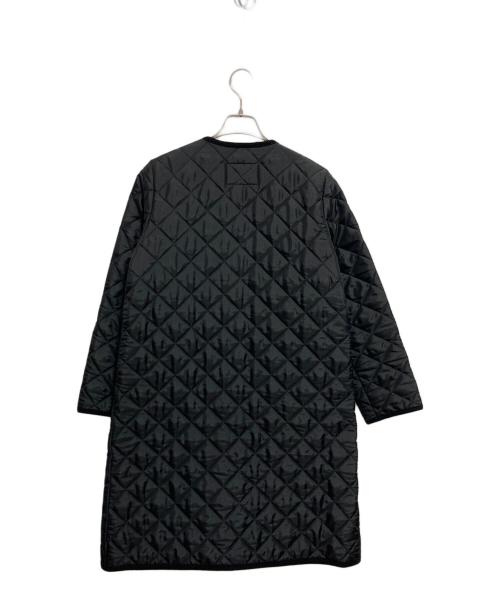 Traditional Weatherwear（トラディショナルウェザーウェア）Traditional Weatherwear (トラディショナルウェザーウェア) ARKLEY LONG キルティングノーカラーコート ブラック×オリーブ サイズ:36の古着・服飾アイテム