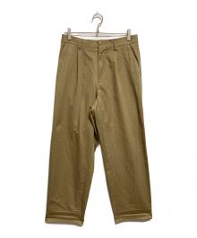 UNIVERSAL PRODUCTS.（ユニバーサルプロダクツ）の古着「ONE TUCK CHINO TROUSERS」｜ベージュ