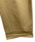 中古・古着 UNIVERSAL PRODUCTS. (ユニバーサルプロダクツ) ONE TUCK CHINO TROUSERS ベージュ サイズ:2：7000円
