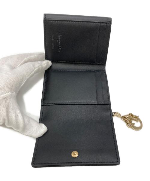 Christian Dior（クリスチャン ディオール）Christian Dior (クリスチャン ディオール) LADY DIOR ロータス コンパクトウォレット ブラックの古着・服飾アイテム