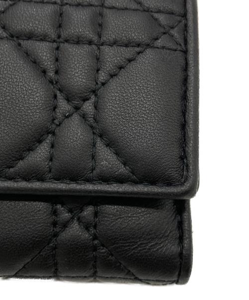 Christian Dior（クリスチャン ディオール）Christian Dior (クリスチャン ディオール) LADY DIOR ロータス コンパクトウォレット ブラックの古着・服飾アイテム