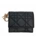 Christian Dior（クリスチャン ディオール）の古着「LADY DIOR ロータス コンパクトウォレット」｜ブラック