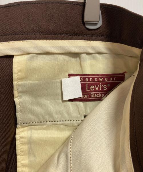 LEVI'S（リーバイス）LEVI'S (リーバイス) スタプレスラックスパンツ ブラウン サイズ:不明の古着・服飾アイテム