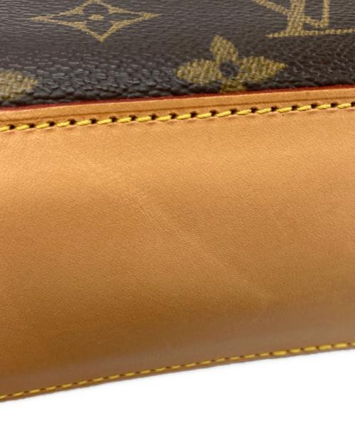 LOUIS VUITTON（ルイ ヴィトン）LOUIS VUITTON (ルイ ヴィトン) ショルダーポーチ ブラウンの古着・服飾アイテム