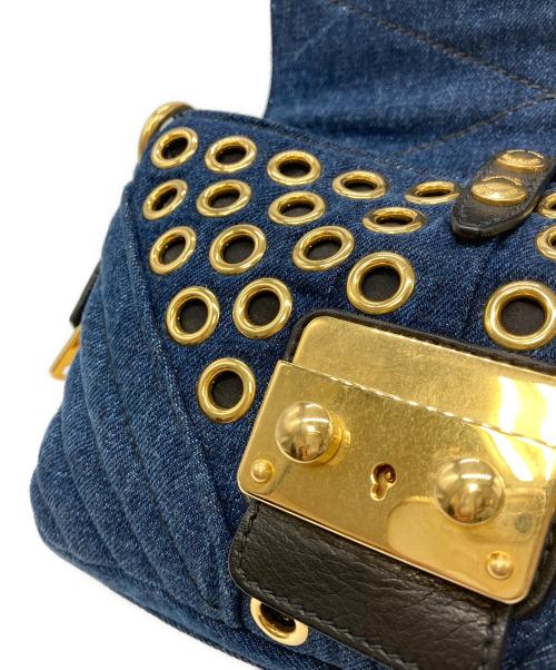 MIU MIU（ミュウミュウ）MIU MIU (ミュウミュウ) デニムバイカーショルダーバッグ インディゴの古着・服飾アイテム