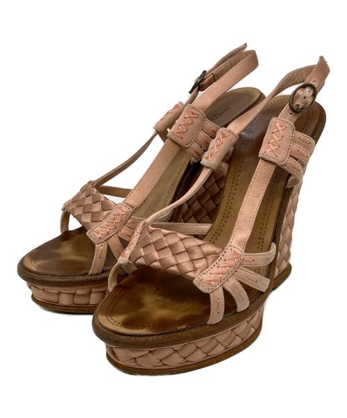 BOTTEGA VENETA（ボッテガベネタ）BOTTEGA VENETA (ボッテガベネタ) イントレチャートウェッジソールサンダル ベージュ サイズ:35の古着・服飾アイテム
