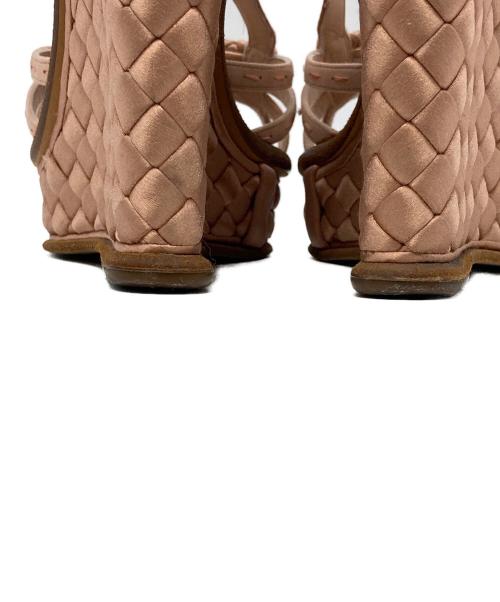 BOTTEGA VENETA（ボッテガベネタ）BOTTEGA VENETA (ボッテガベネタ) イントレチャートウェッジソールサンダル ベージュ サイズ:35の古着・服飾アイテム