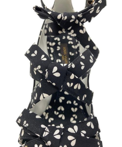 LOUIS VUITTON（ルイ ヴィトン）LOUIS VUITTON (ルイ ヴィトン) リボントリム ウェッジサンダル ブラック サイズ:35の古着・服飾アイテム