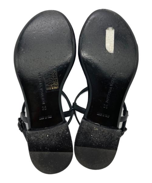 BOTTEGA VENETA（ボッテガベネタ）BOTTEGA VENETA (ボッテガベネタ) ベロアフラットサンダル ブラック サイズ:35の古着・服飾アイテム