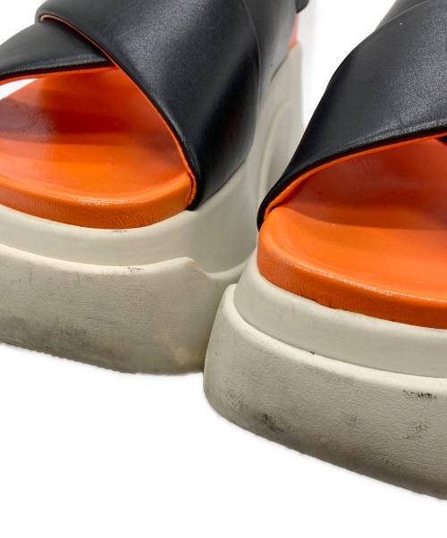 MARNI（マルニ）MARNI (マルニ) MA FUSSBETT SANDAL ブラック×オレンジ サイズ:35の古着・服飾アイテム