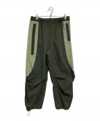 NIKEナイキ）の古着「DRI-FIT WOVEN PANTS」｜グリーン