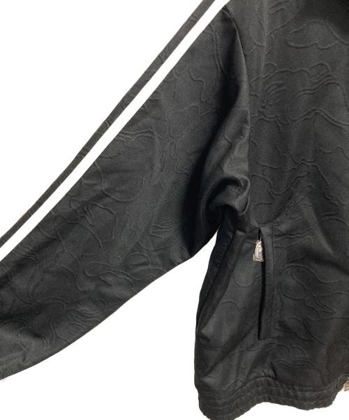 A BATHING APE（アベイシングエイプ）A BATHING APE (アベイシングエイプ) LINE CAMO JACQUARD BATHING APE LOGO RELAXED FIT TRACK JACKET ブラック サイズ:Lの古着・服飾アイテム