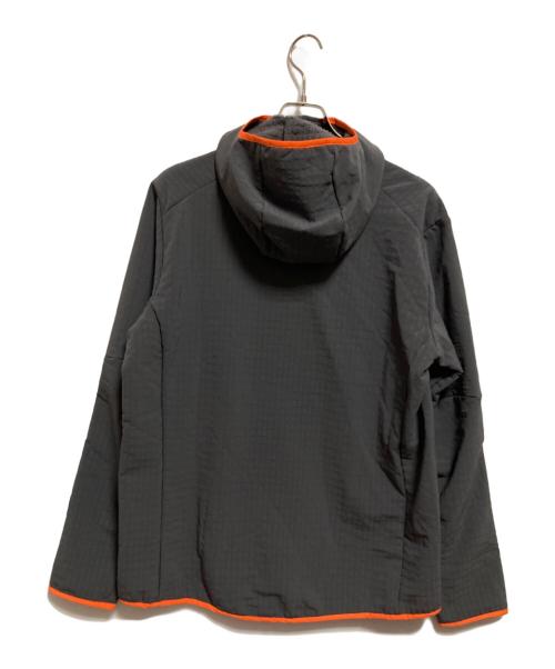 Patagonia（パタゴニア）Patagonia (パタゴニア) R2 テックフェイス・フーディ グレー サイズ:Lの古着・服飾アイテム