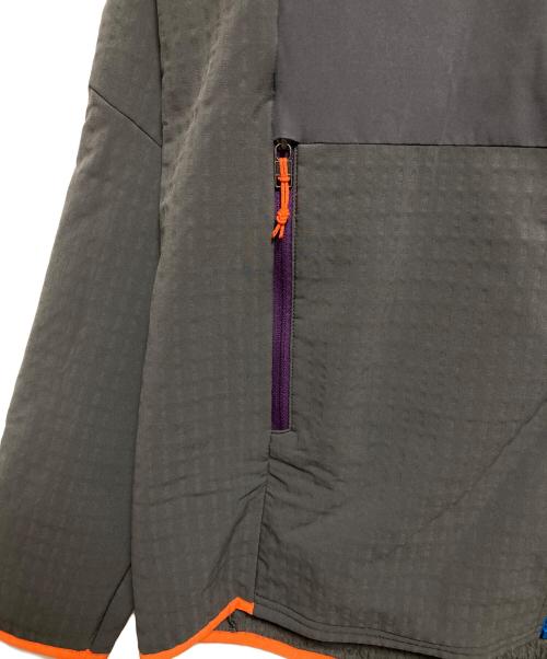 Patagonia（パタゴニア）Patagonia (パタゴニア) R2 テックフェイス・フーディ グレー サイズ:Lの古着・服飾アイテム