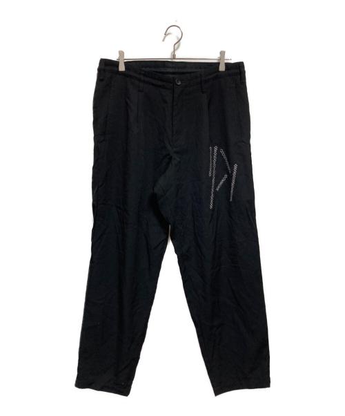 Yohji Yamamoto pour homme（ヨウジヤマモト プールオム）Yohji Yamamoto pour homme (ヨウジヤマモト プールオム) 刺繍ウールギャバジンパンツ ブラック サイズ:3の古着・服飾アイテム