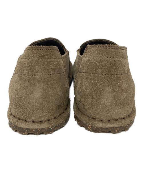 BIRKENSTOCK（ビルケンシュトック）BIRKENSTOCK (ビルケンシュトック) UTTI スウェードスリッポン ベージュ サイズ:38の古着・服飾アイテム