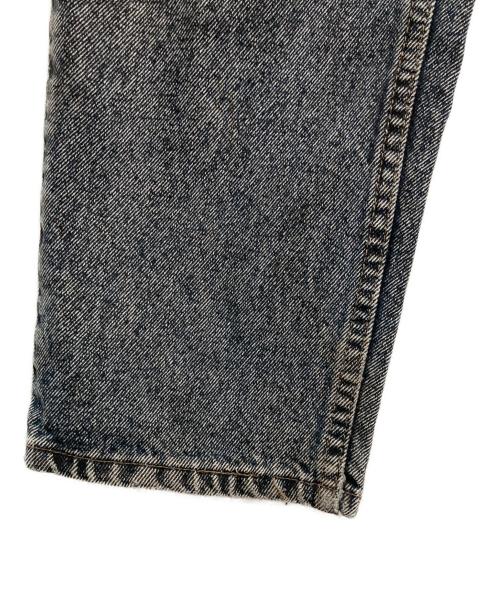 LEVI'S（リーバイス）LEVI'S (リーバイス) ケミカルウォッシュ550デニムパンツ グレー サイズ:W31の古着・服飾アイテム