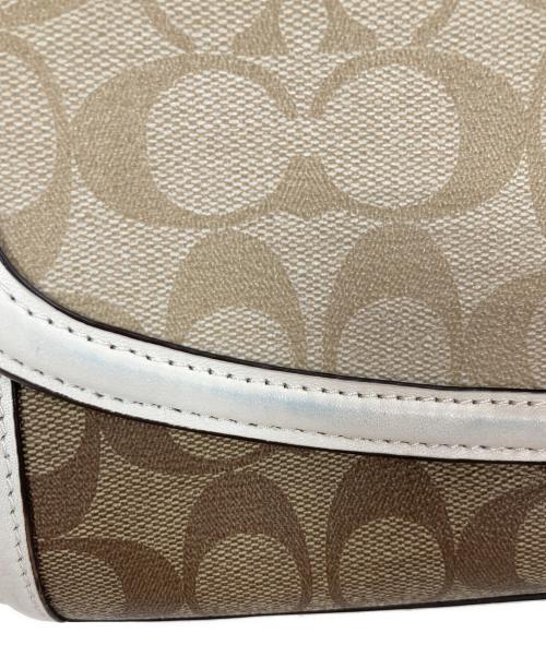 COACH（コーチ）COACH (コーチ) ティリー サッチェル 2WAYバッグ ベージュの古着・服飾アイテム