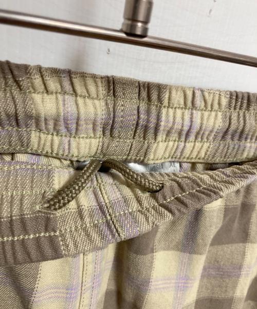 GRAMICCI（グラミチ）GRAMICCI (グラミチ) SWELL SHORT SHADOW PLAID ベージュ サイズ:XL 未使用品の古着・服飾アイテム
