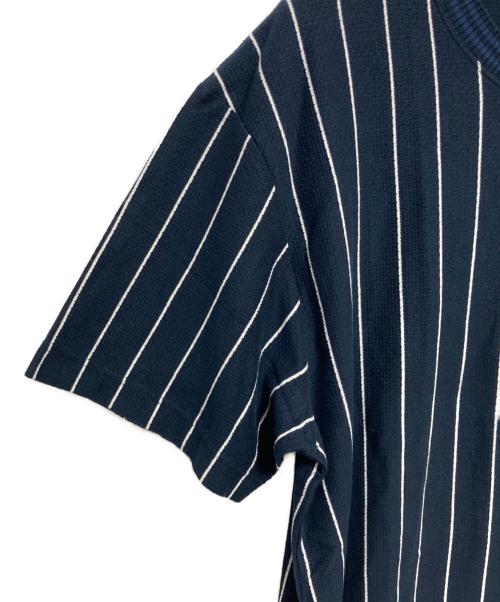 BOSS（ボス）BOSS (ボス) Tessin ストライプメッシュtシャツ ネイビー サイズ:XXLの古着・服飾アイテム