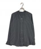 icBアイシービー）の古着「BackSatinAmunzen キーネックブラウス」｜ブラック